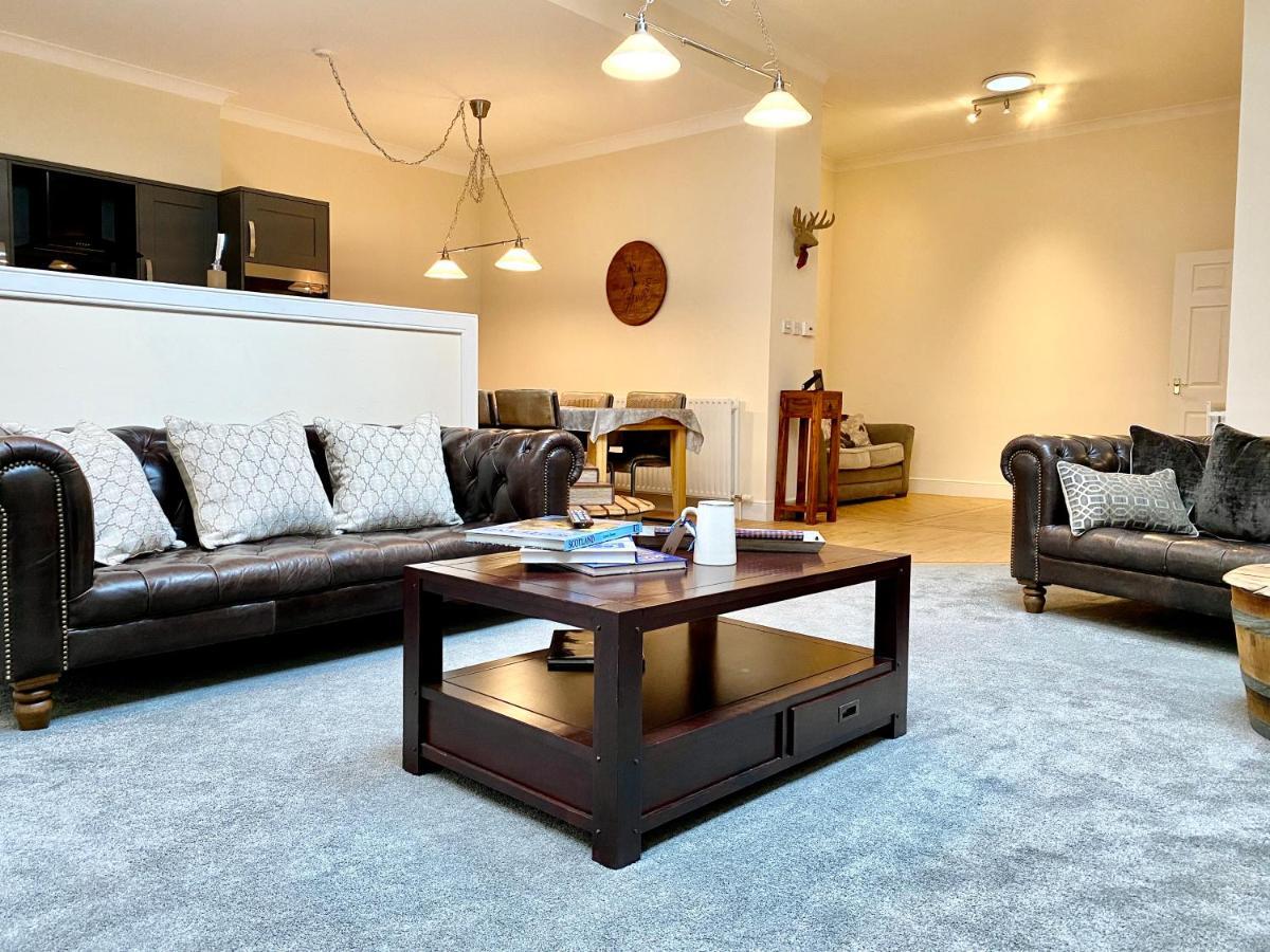 Serviced Accommodation Moray Lesmurdie House, Elgin - Free Parking, Free Wifi Exteriör bild